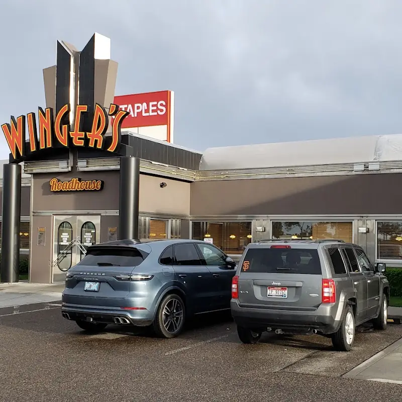 WINGERS Restaurant & Alehouse
