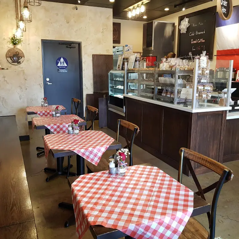 Little France Coffee & Bakery