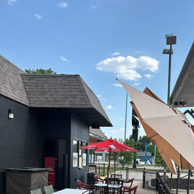 Chona's Restaurant - Schuyler