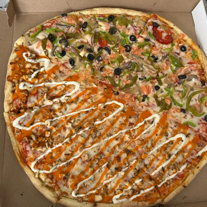 14" Mushroom Pizza