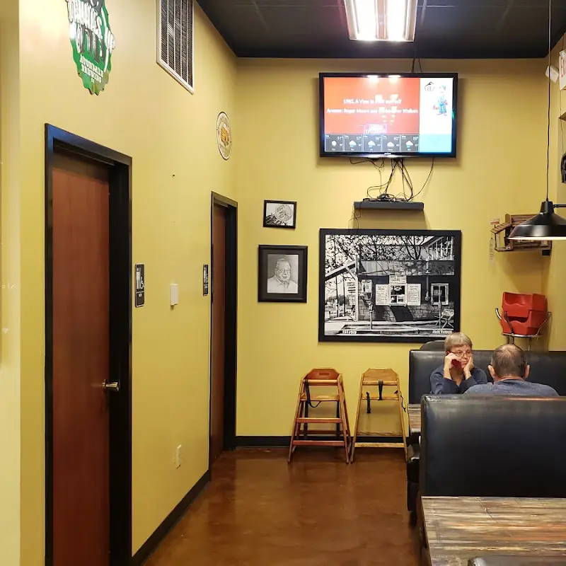 Busy Bee Café