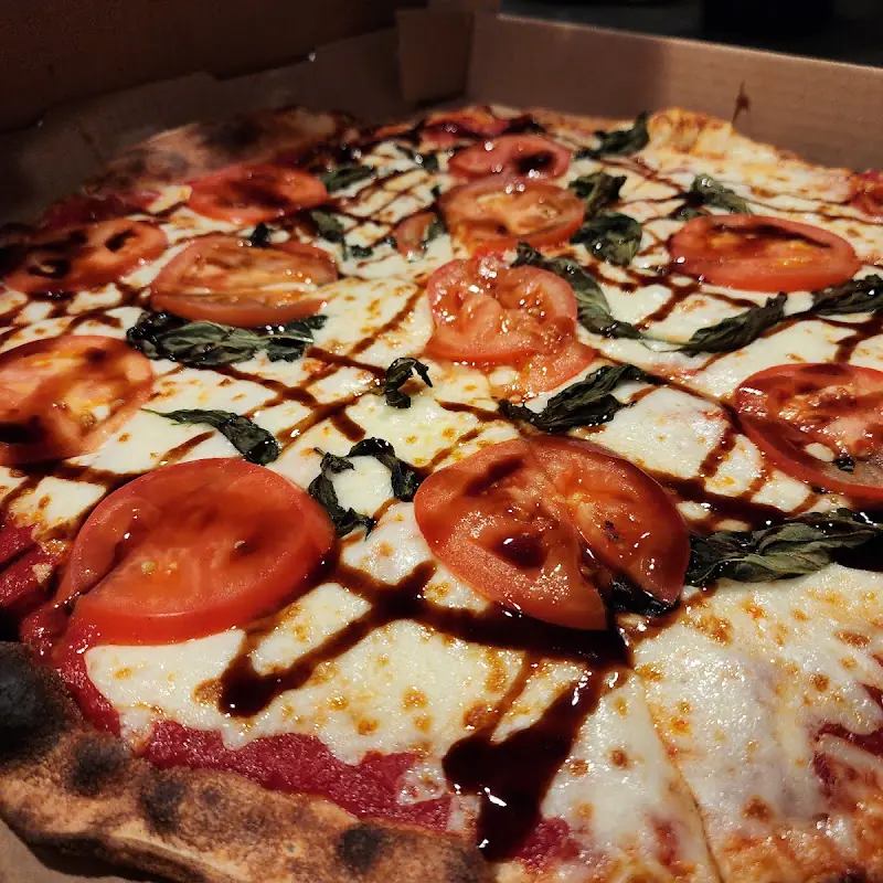 Kamilche Brick Oven Pizza