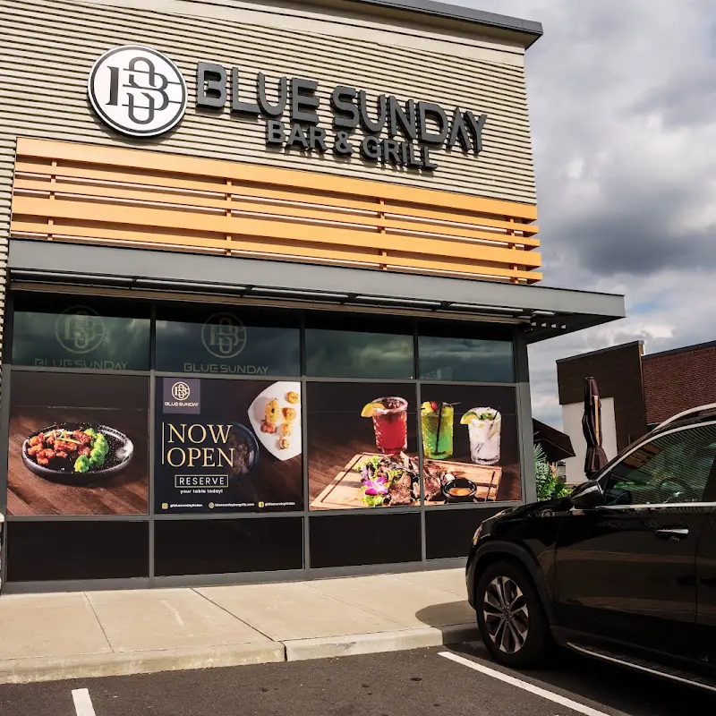 Blue Sunday Bar & Grill