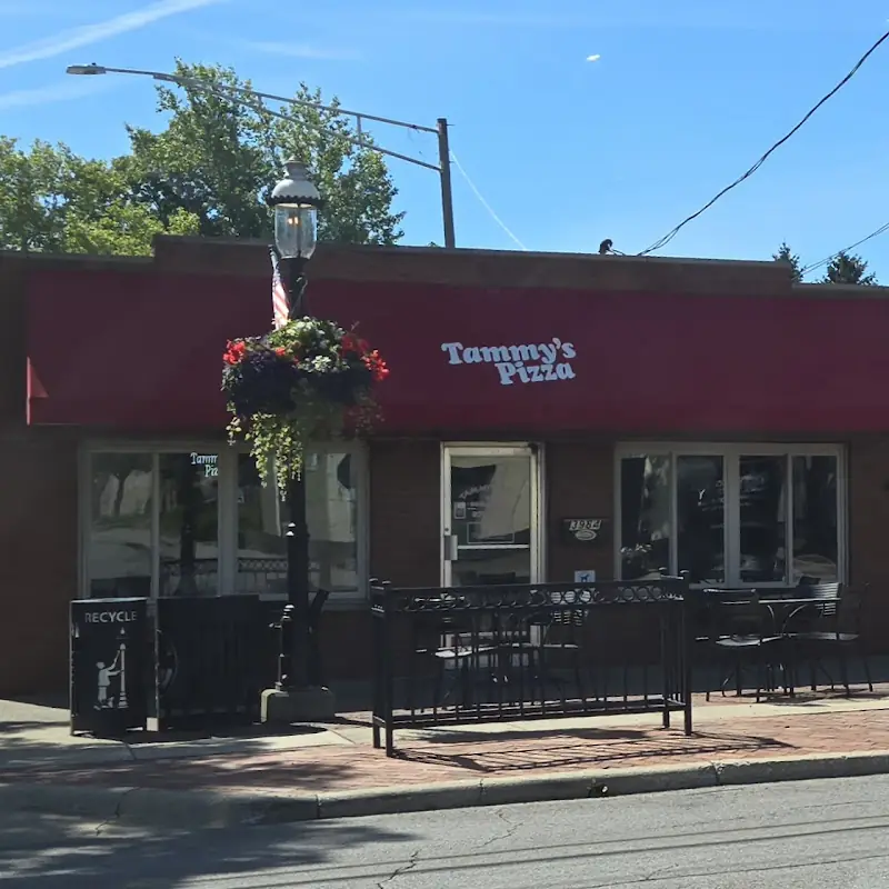 Tammy's Pizza - Broadway Town Center