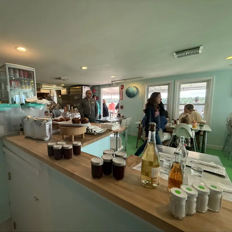 Hangar B Eatery
