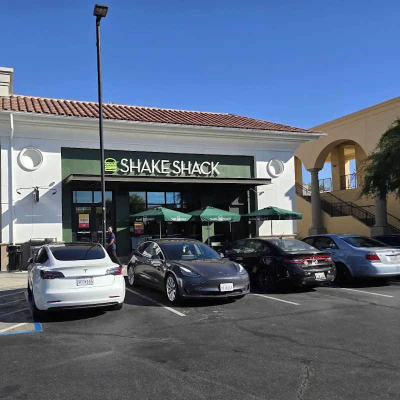 Shake Shack Folsom