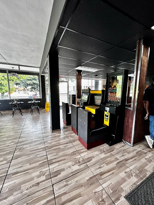 Artisan Bakery Bistro & Coffee Shop