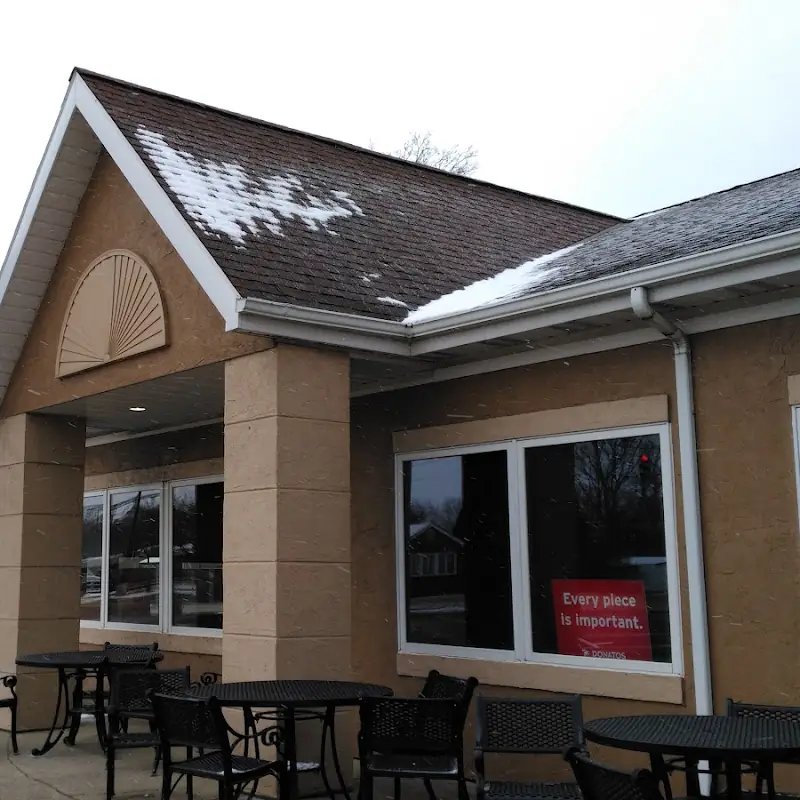 Donatos Pizza