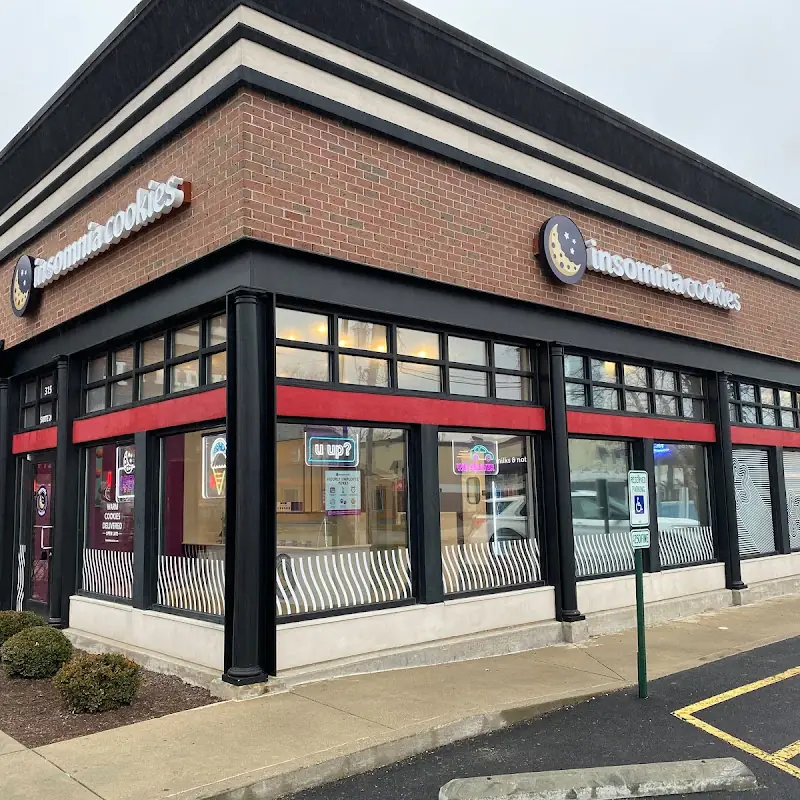 Insomnia Cookies