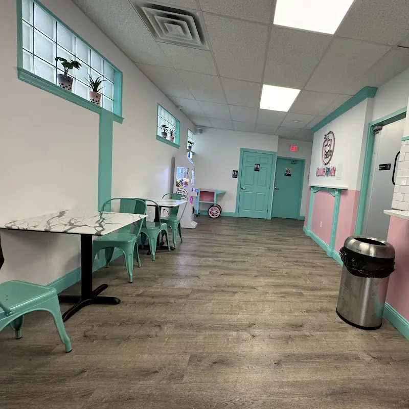 Winnie Tea Bar Muhlenberg