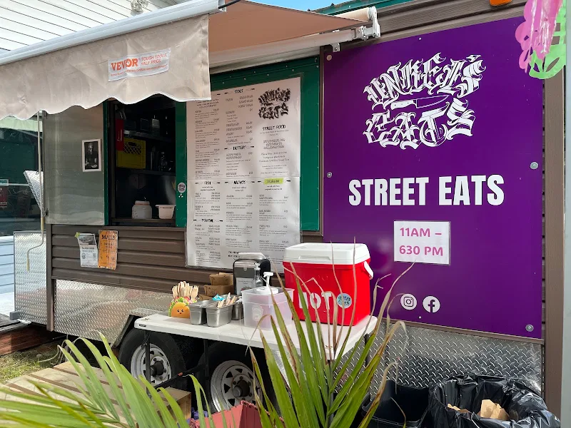 Unkel's Street Eats