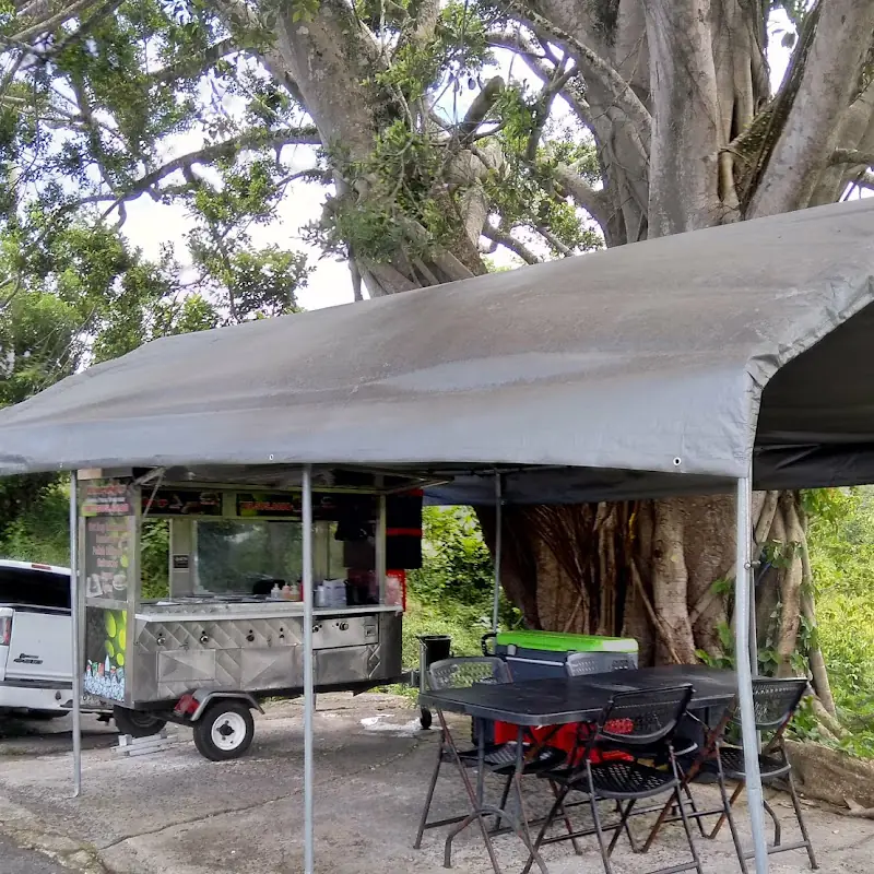 Gordy's Hot Dog,Burgers & More