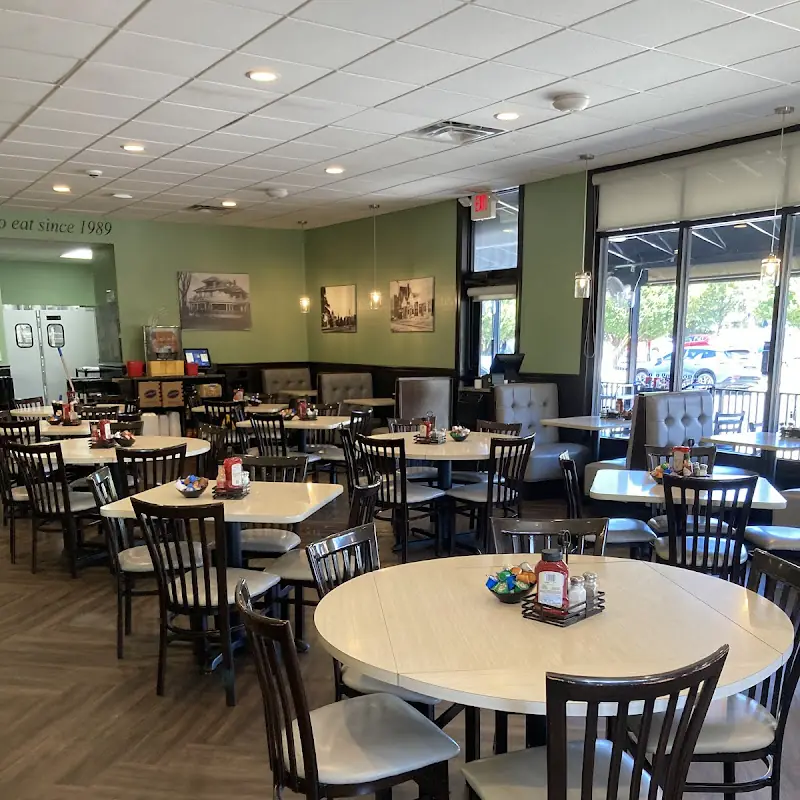 Lincoln Square Pancake House - Irvington
