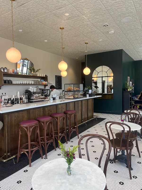 Lola’s Cafe & Kitchen