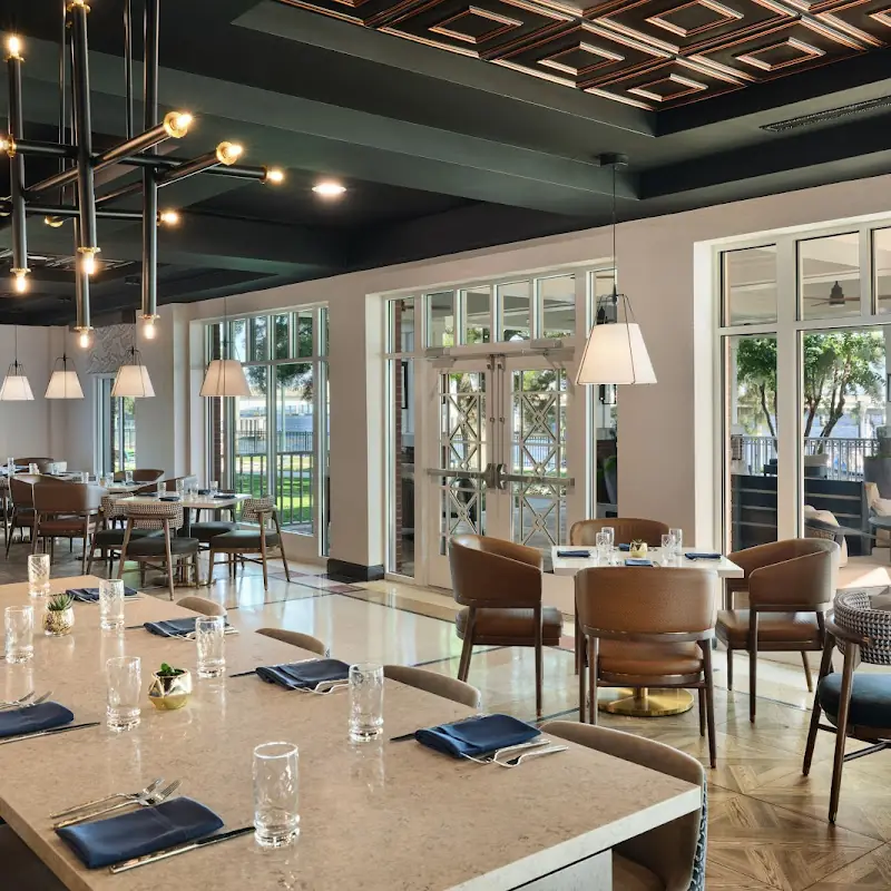 The Compass Rose at Tryon Riverfront Inn
