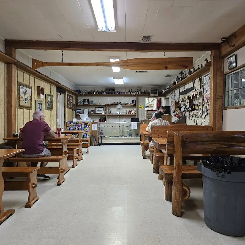 B&C Seafood Riverside & Cajun Restaurant