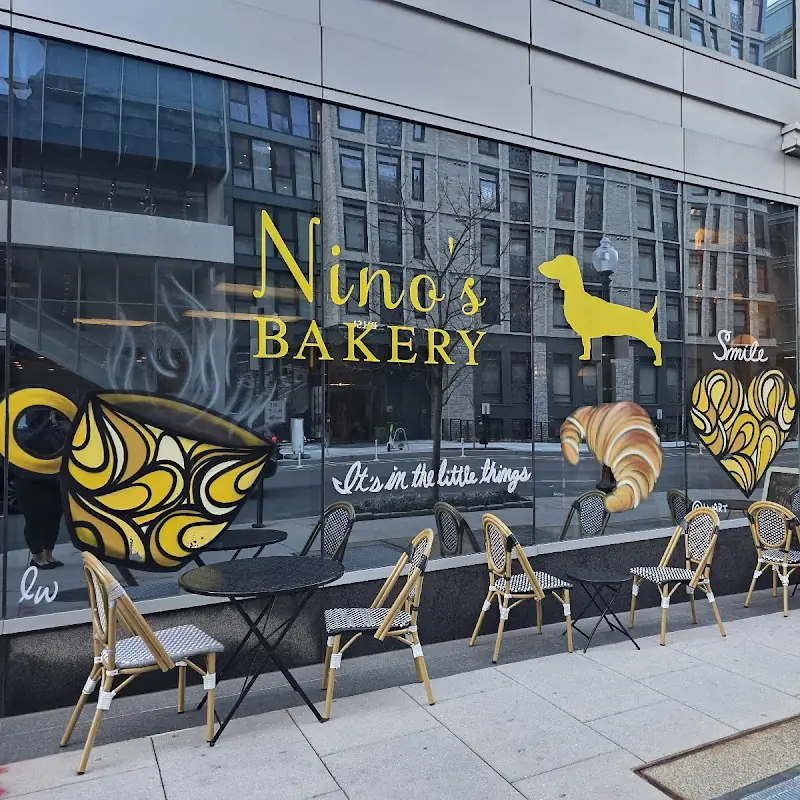 Nino's Bakery