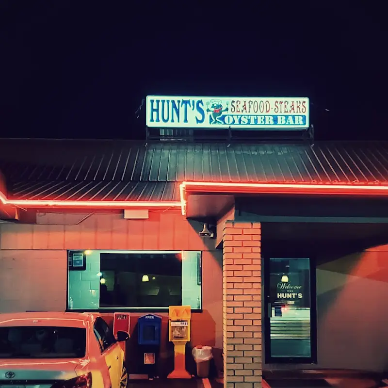 Hunt's Restaurant & Oyster Bar Dothan