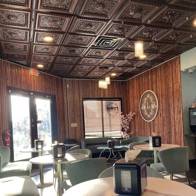 Lotus Crepe & Coffee Shop