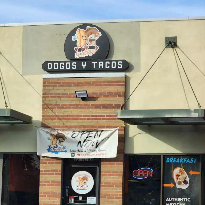 Dogos Y Tacos El Gordo