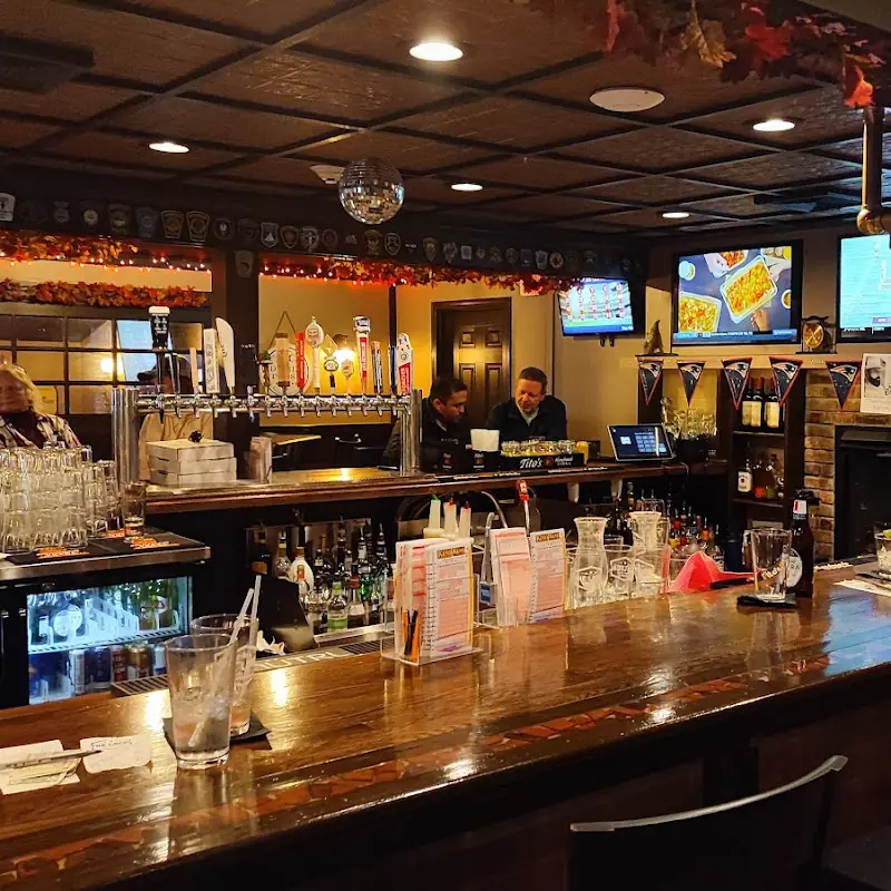 The Local Tavern and Grille