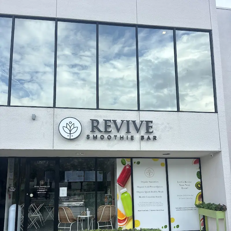 Revive Smoothie Bar