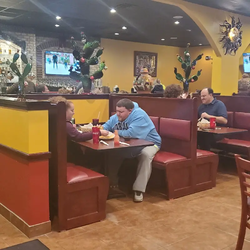 El Nopal, Jeffersonville, IN - Riverside