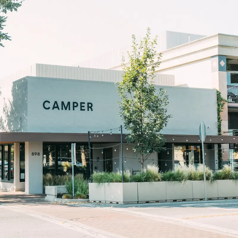 Camper