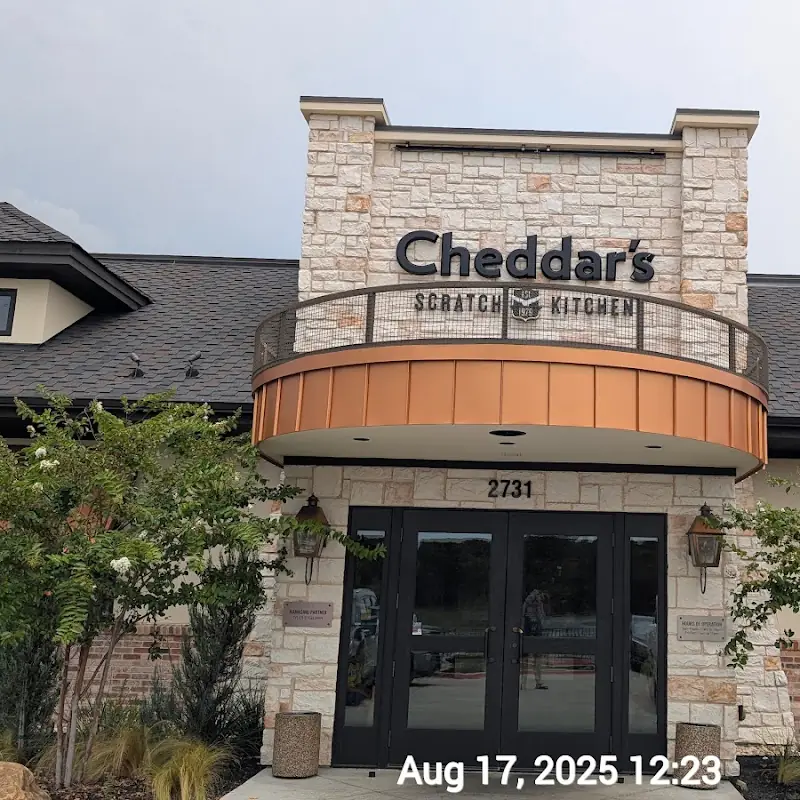 Cheddar's Scratch Kitchen
