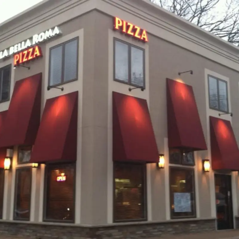 LA Bella Roma Pizzeria