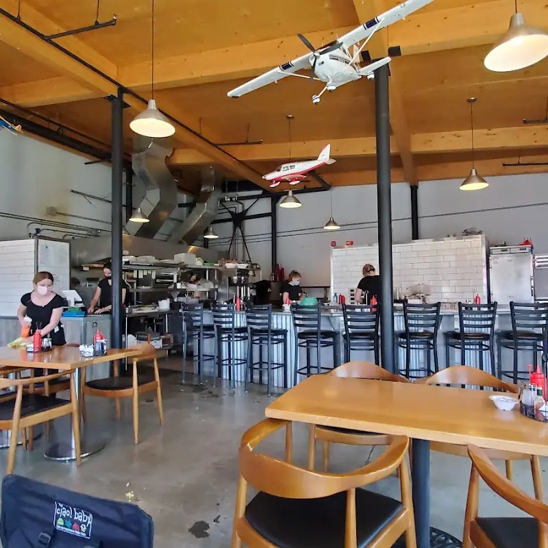Hangar 12 Restaurant