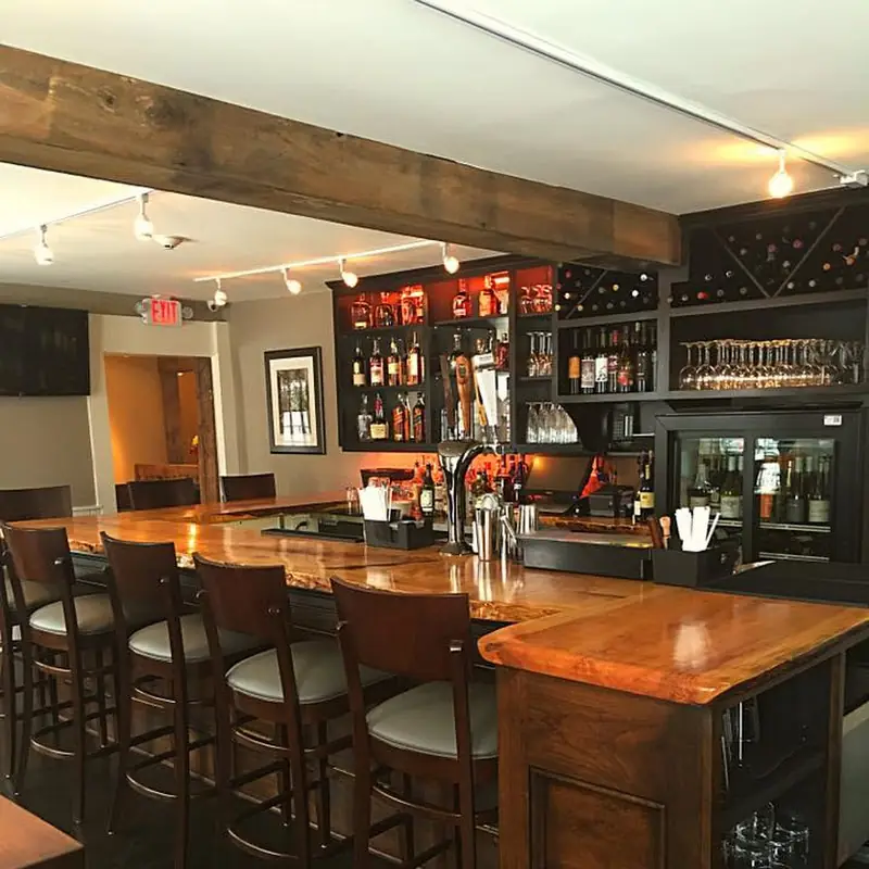 1815 Tavern
