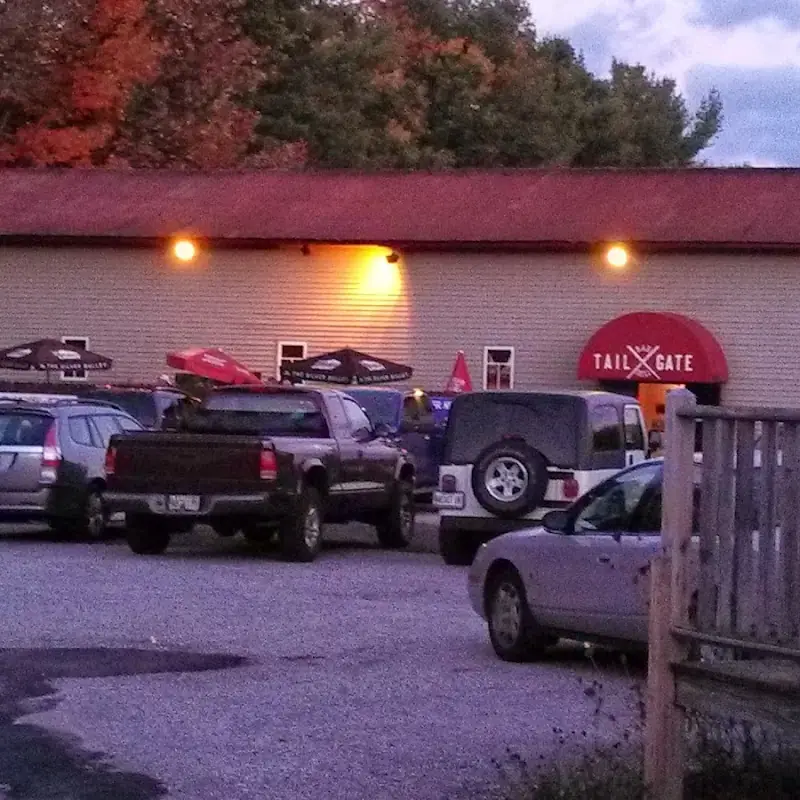 Tailgate Bar & Grill