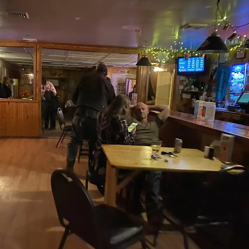 Mandy's Bar & Grill
