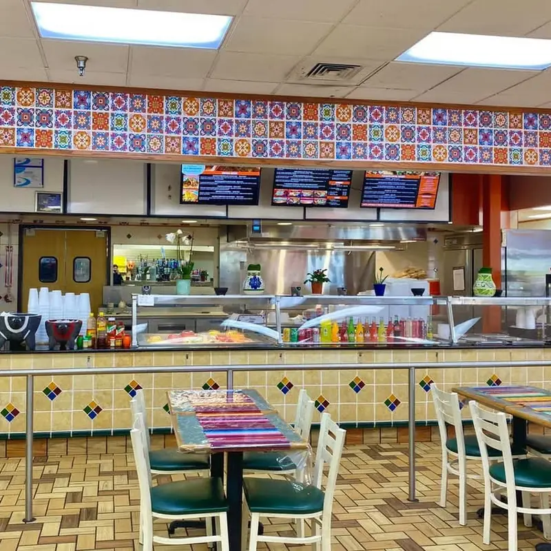 Taqueria Los 3 Molcajetes