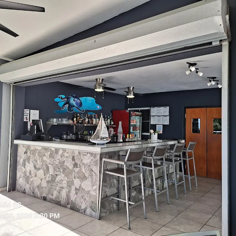 El Cardumen Restaurant
