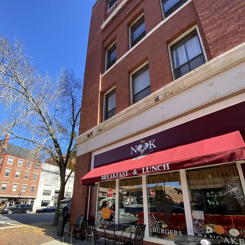 The Nook Breakfast & Lunch