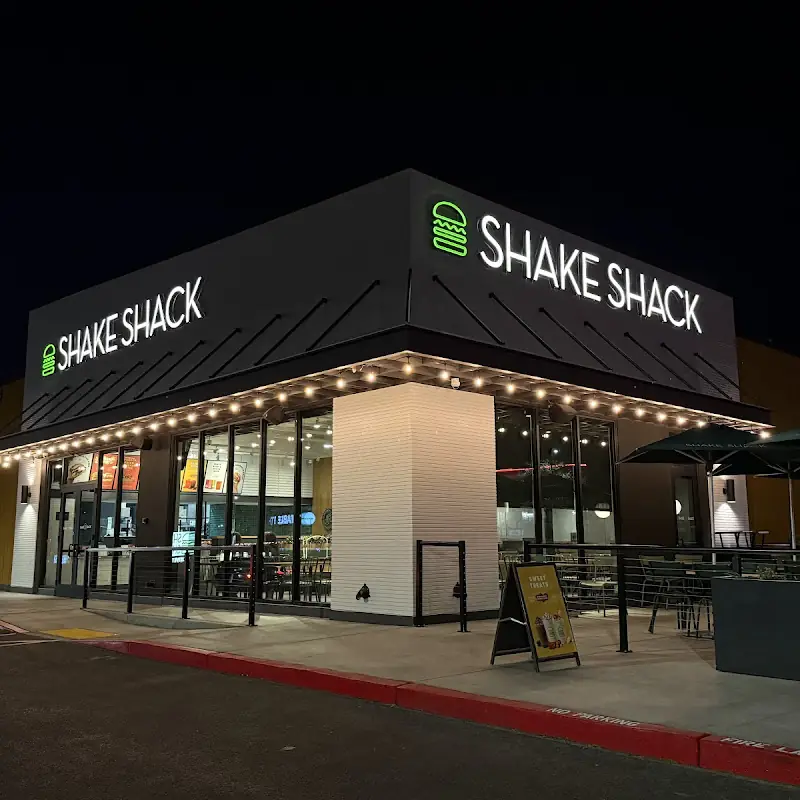 Shake Shack Rhodes Ranch