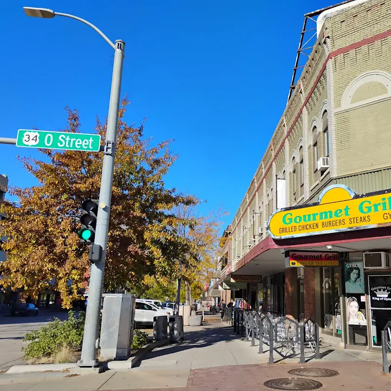 George's Gourmet Grill Downtown