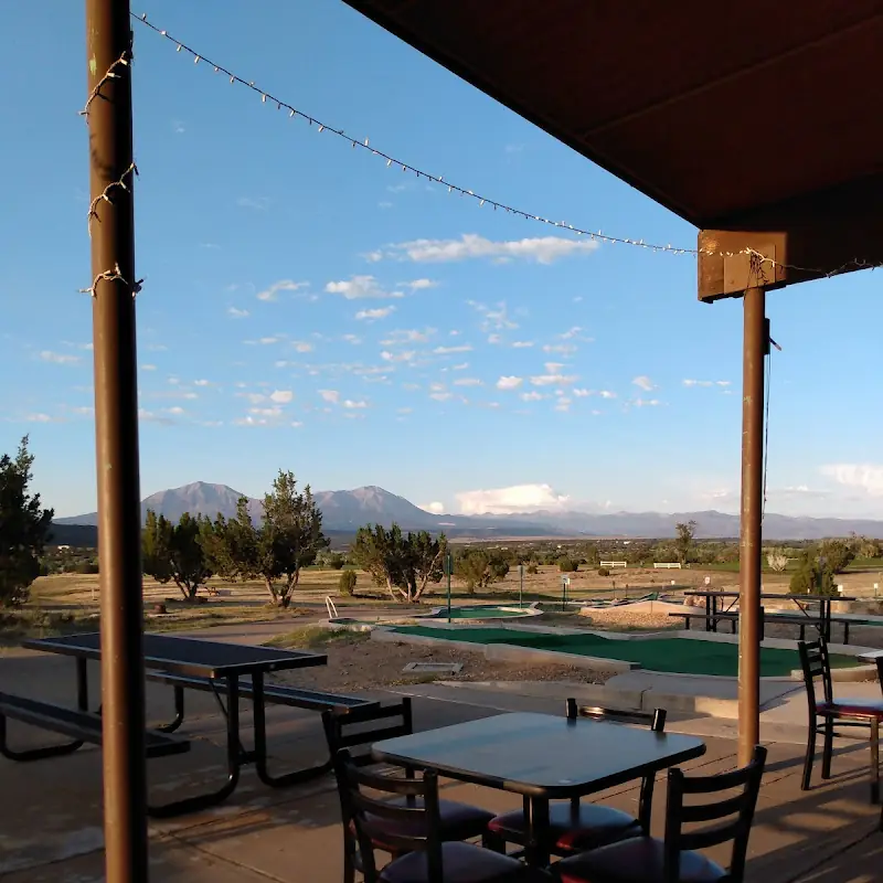 Walsenburg Golf Course & Second Street Bar & Grill