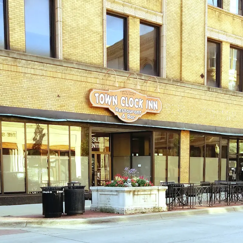 Town Clock Pizza