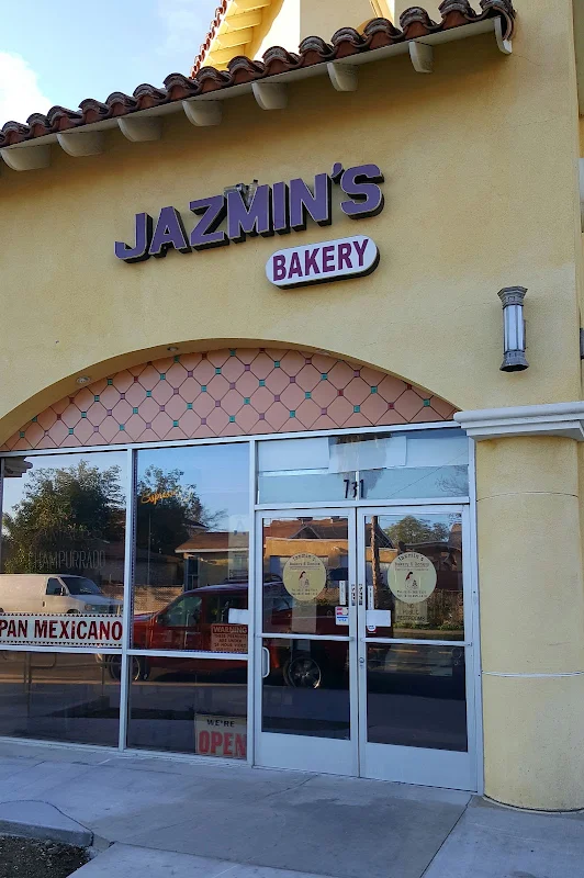 Jazmin’s Bakery & Donuts San Fernando