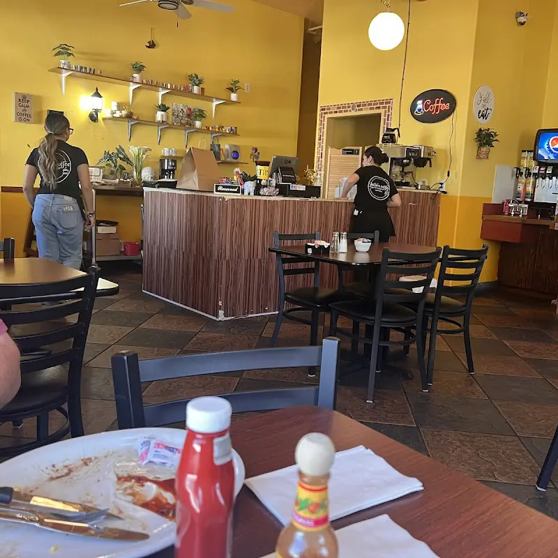Julio's Coffee and Breakfast