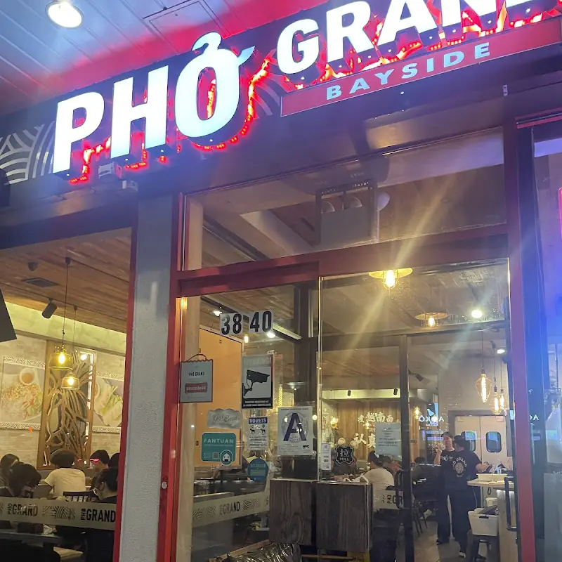 Phở Grand Bayside