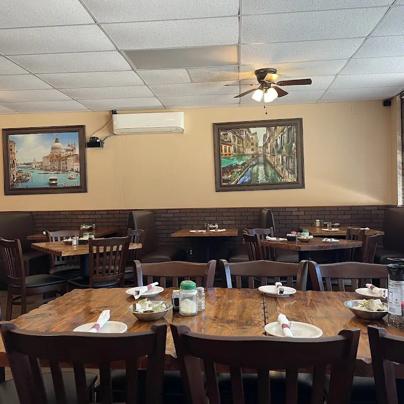 Venecia Italian Restaurant