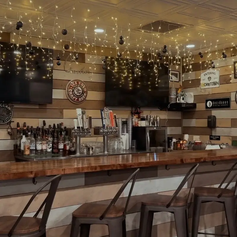 Charlie's Italian Pizzeria and Restaurant