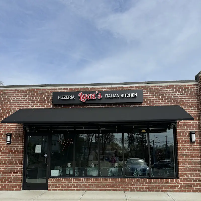 Luca’s Pizza