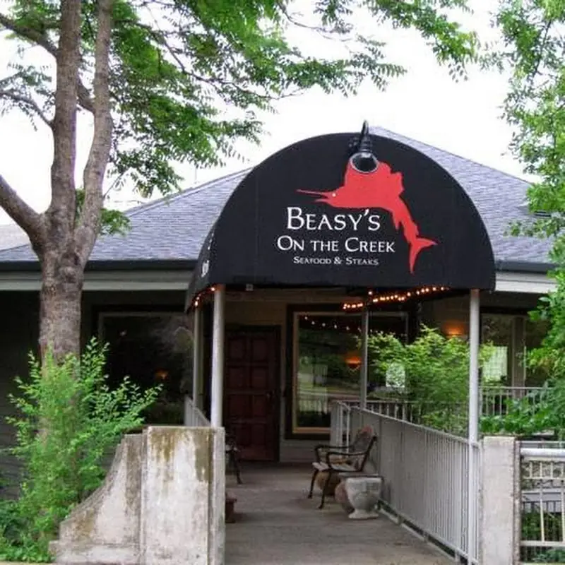 Beasy's On the Creek