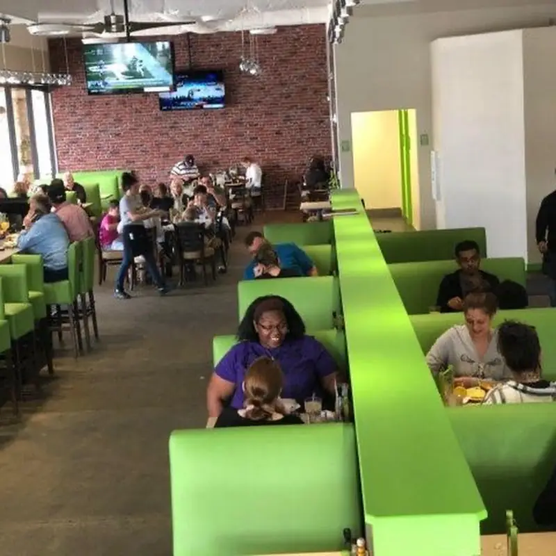 The Toasted Yolk Cafe