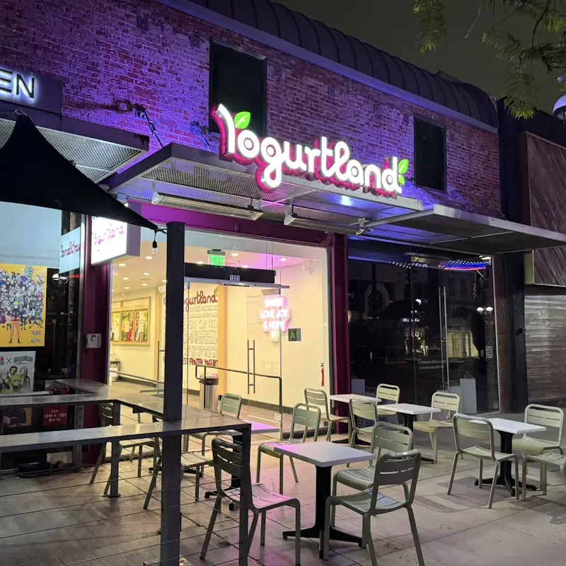Yogurtland Santa Monica Promenade